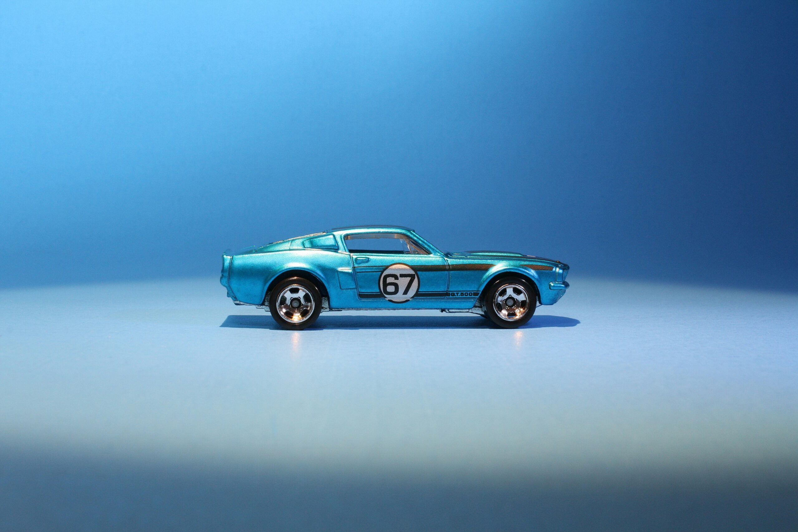 Hot Wheels vs Tomica: A Comparison of Toy Car Brands